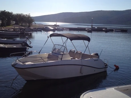 Quicksilver 555 Activ