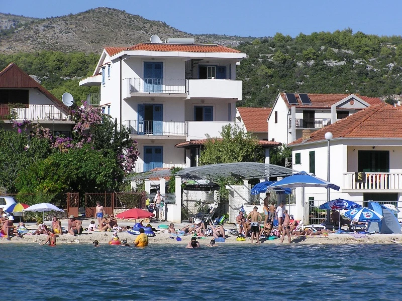 Boat rent Trogir